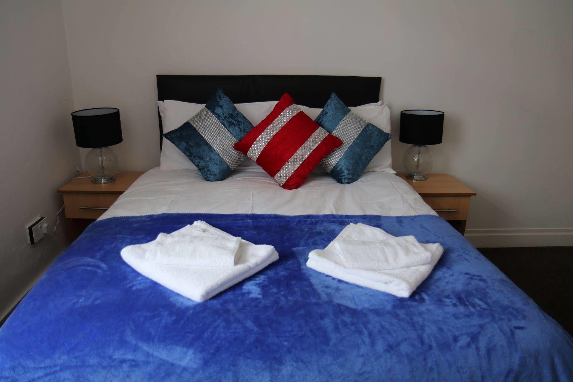 Metro House Star Accommodation Лондон Экстерьер фото
